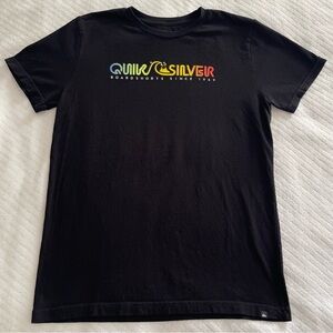 Quiksilver Boy's XL Black Short Sleeve Tee Classic Surf Skate Streetwear Casual